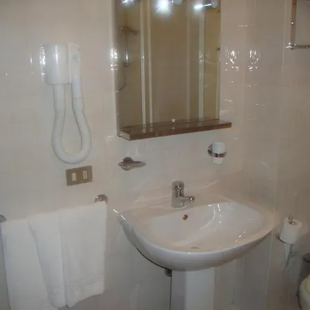 Cristal Hotel